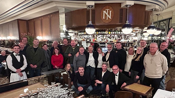 EHI Initiative Handelsgastronomie auf kulinarischer Storetour in Paris